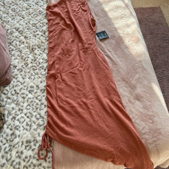 NWT Lulus Break the Rules Rusty Rose Ruched Asymmetrical Midi Dress (L) - Picture 6 of 9